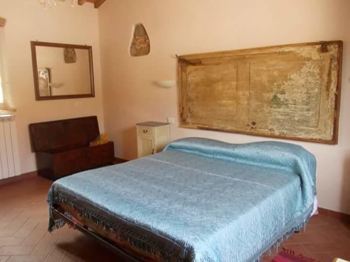 Agriturismo L'Isola Crespina Bagian luar foto